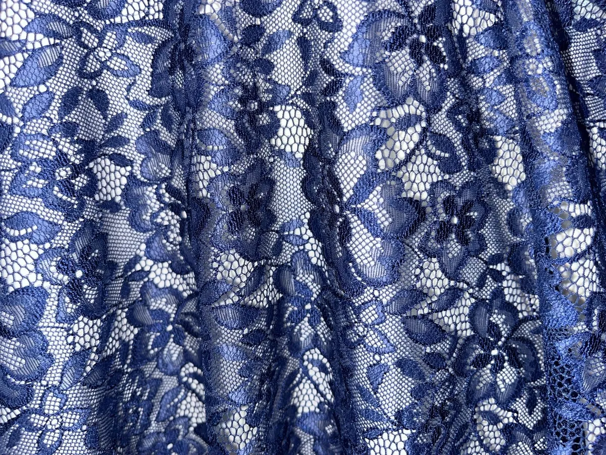 Floral Azul Oscuro — Blonda Aquerontex, Heredia Costa Rica