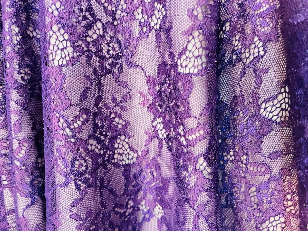 Floral Morado Lavanda 2 — Blonda Aquerontex, Heredia Costa Rica