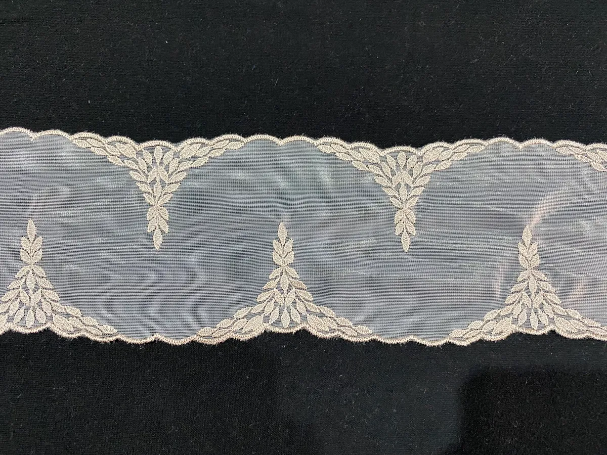 Beige Floral Bandas — Encajes Aquerontex, Heredia Costa Rica