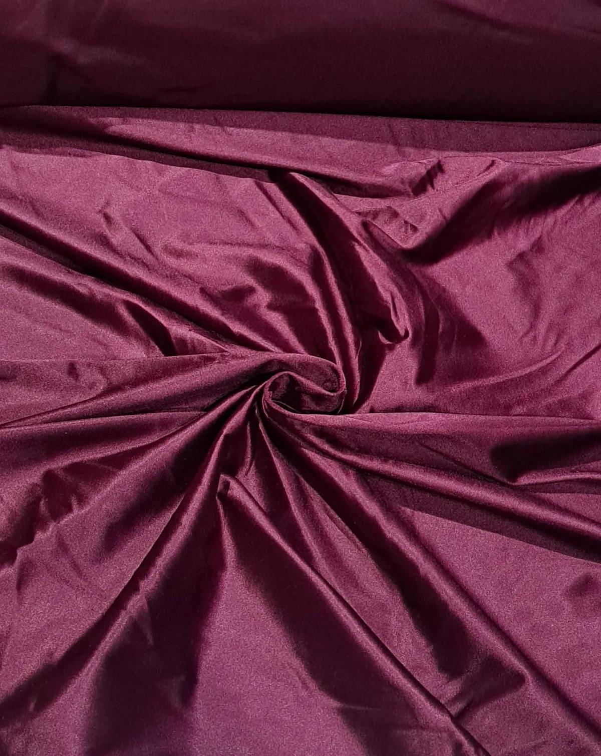 vino borgoña — Satin Alicrado Aquerontex, Heredia Costa Rica