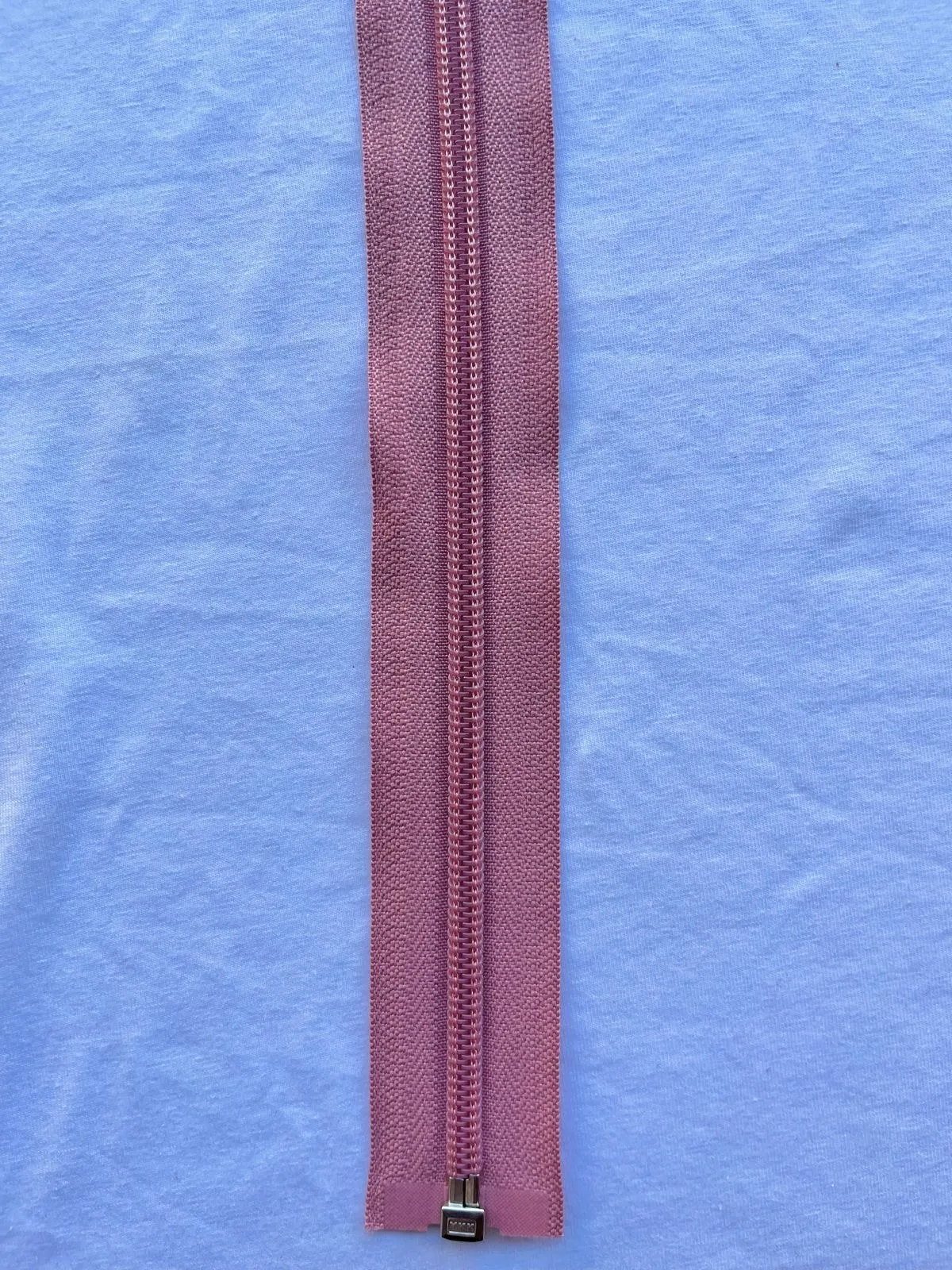 Azul Claro Ribete Rosa 2 — Zippers Aquerontex, Heredia Costa Rica