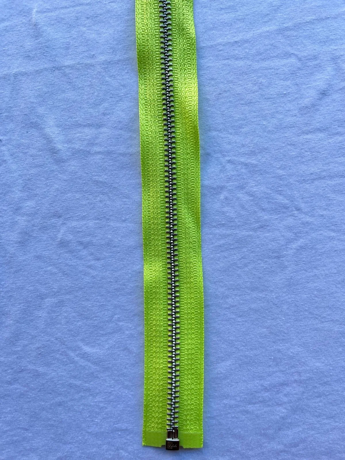 Celeste Claro Cremallera Verde — Zippers Aquerontex, Heredia Costa Rica