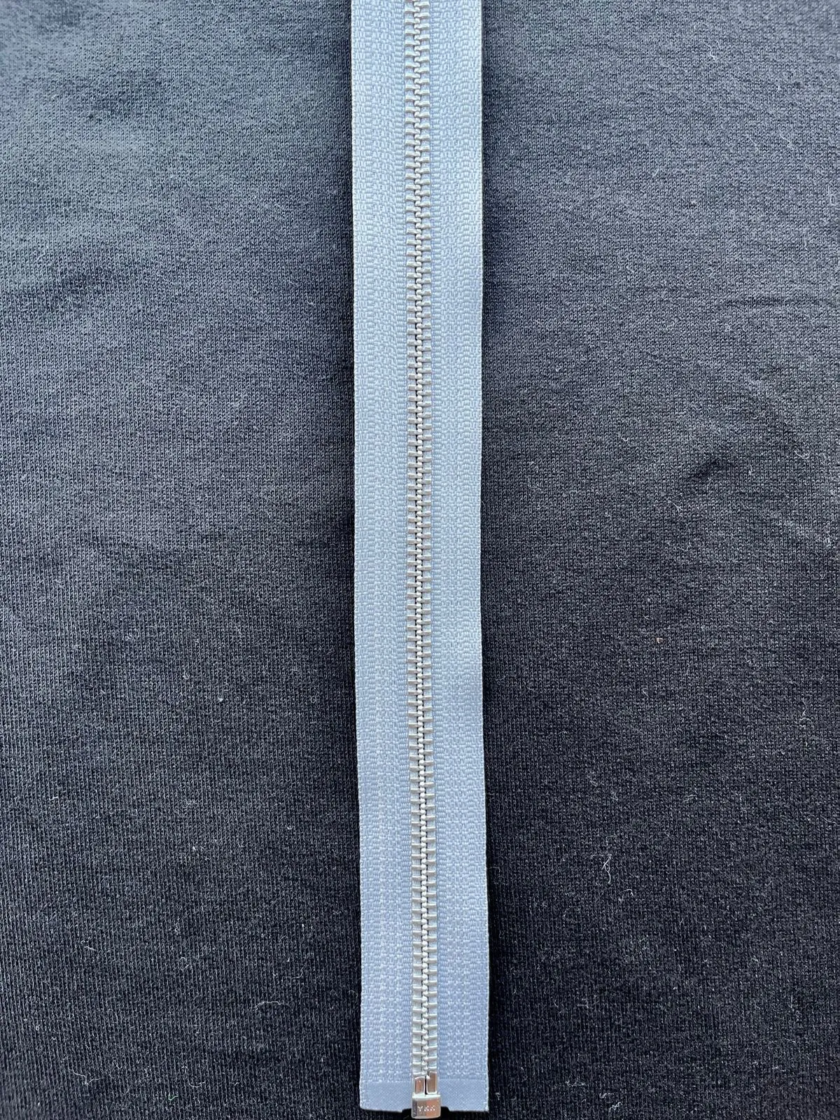 Gris Oscuro Ribete — Zippers Aquerontex, Heredia Costa Rica