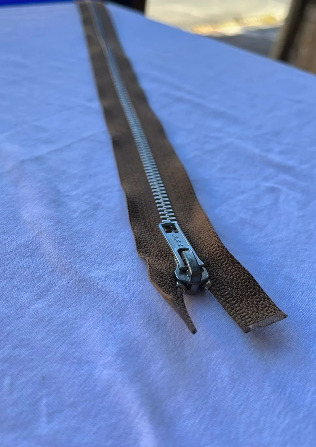 Marron Beige — Zippers Aquerontex, Heredia Costa Rica