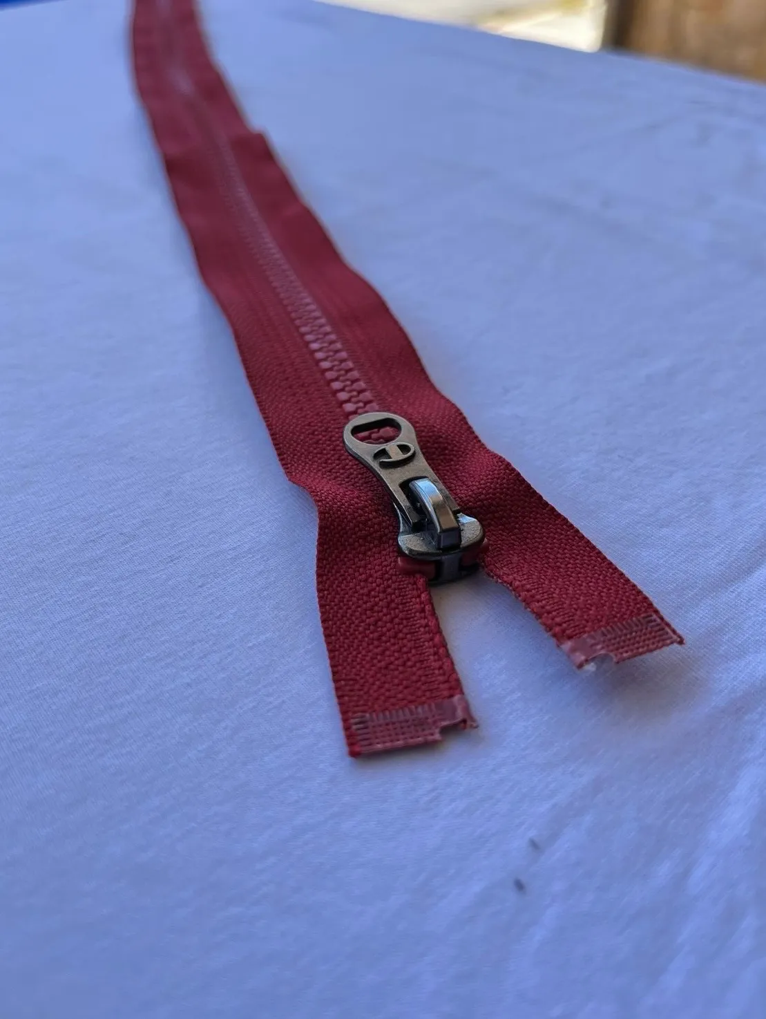 Rojo Oscuro Ribbon — Zippers Aquerontex, Heredia Costa Rica