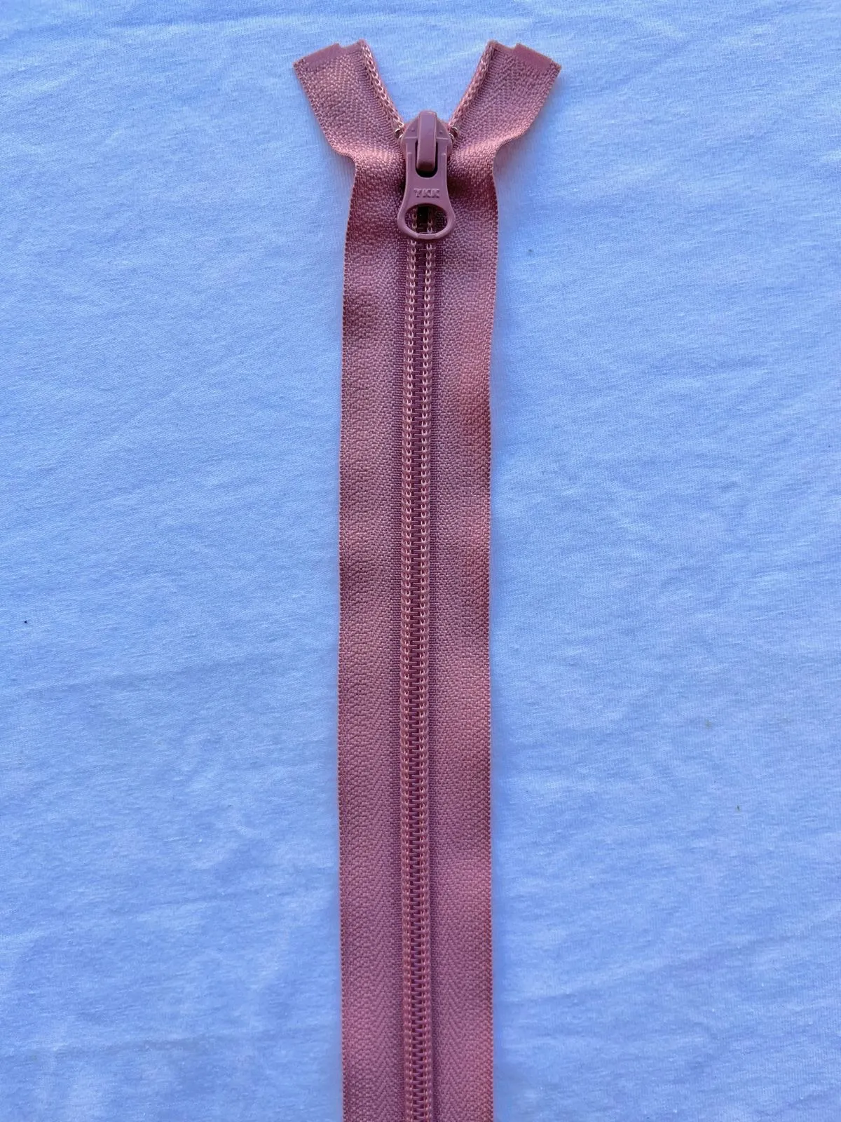 Rosa Palo Cierre Vertical — Zippers Aquerontex, Heredia Costa Rica