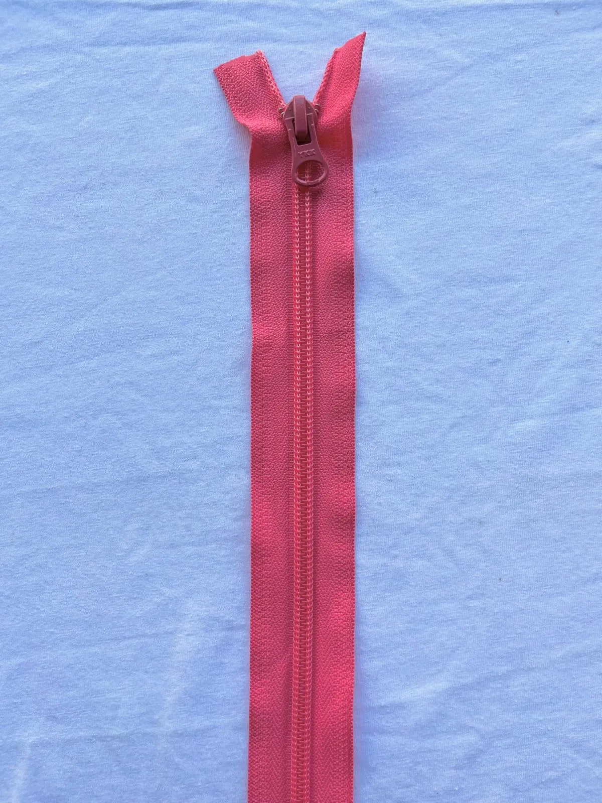 Rosa Resplandeciente — Zippers Aquerontex, Heredia Costa Rica